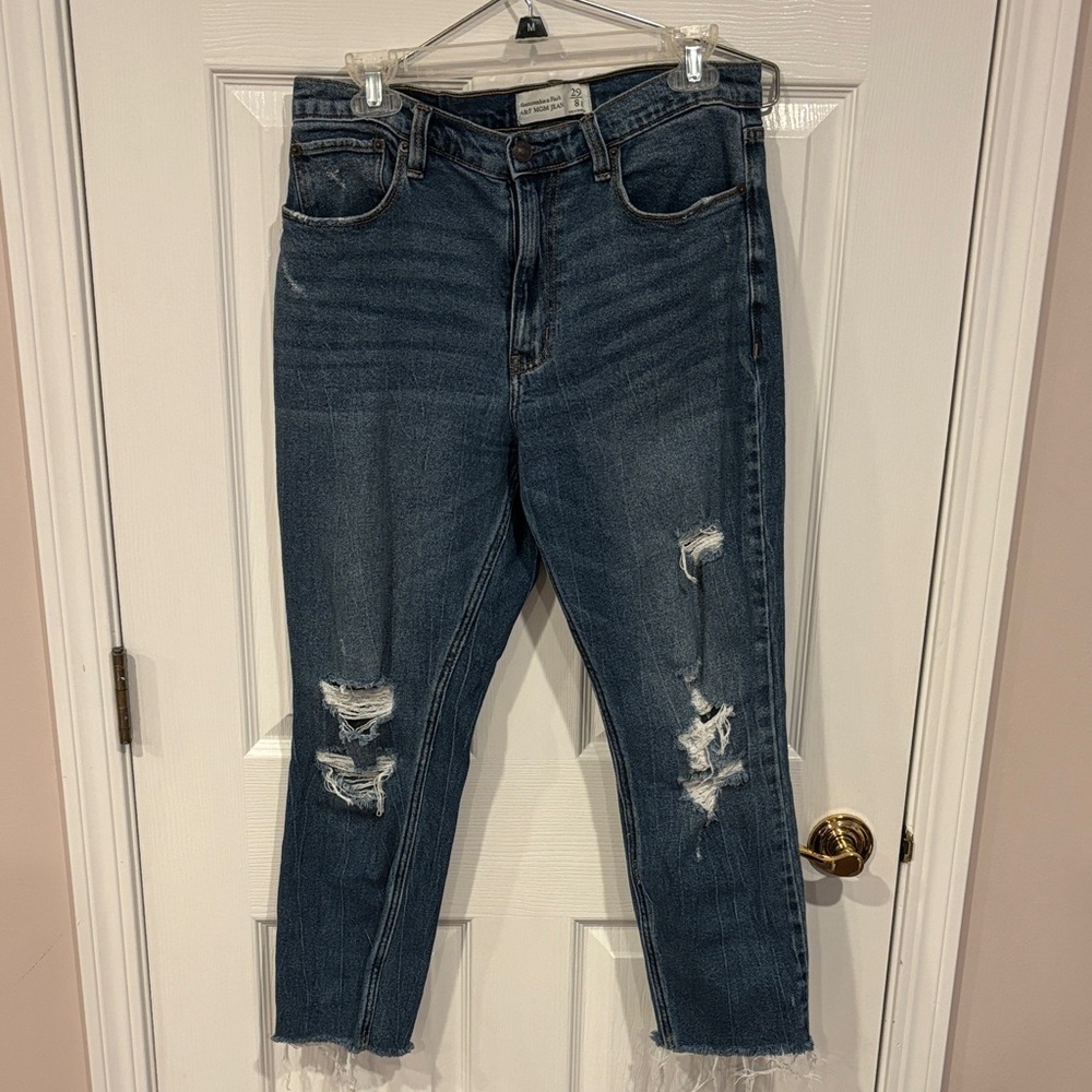 Women’s Abercrombie & fitch jeans